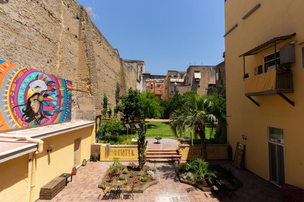 Hostel Hopestel Secret Garden *