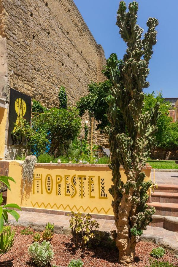 Hopestel Secret Garden Napels
