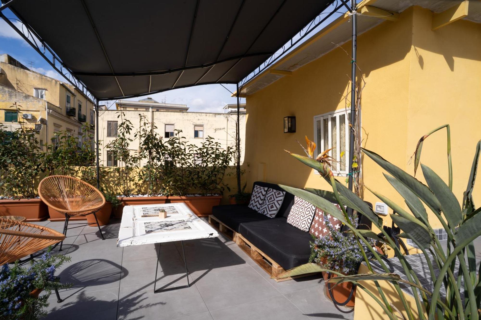 Hopestel Secret Garden Hostel Napels